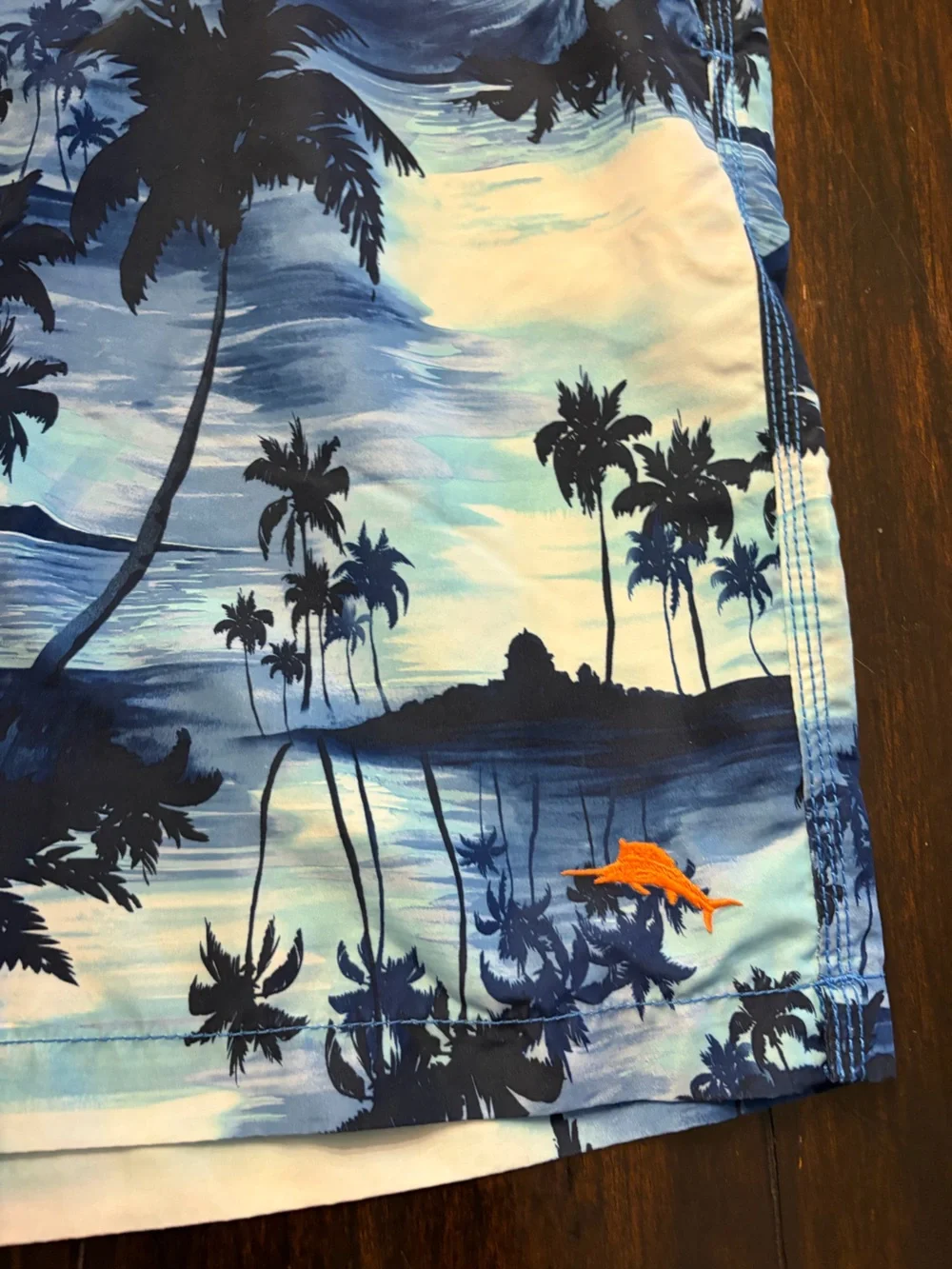 Tommy Bahama Blue Palm-Print Swim Shorts size large
